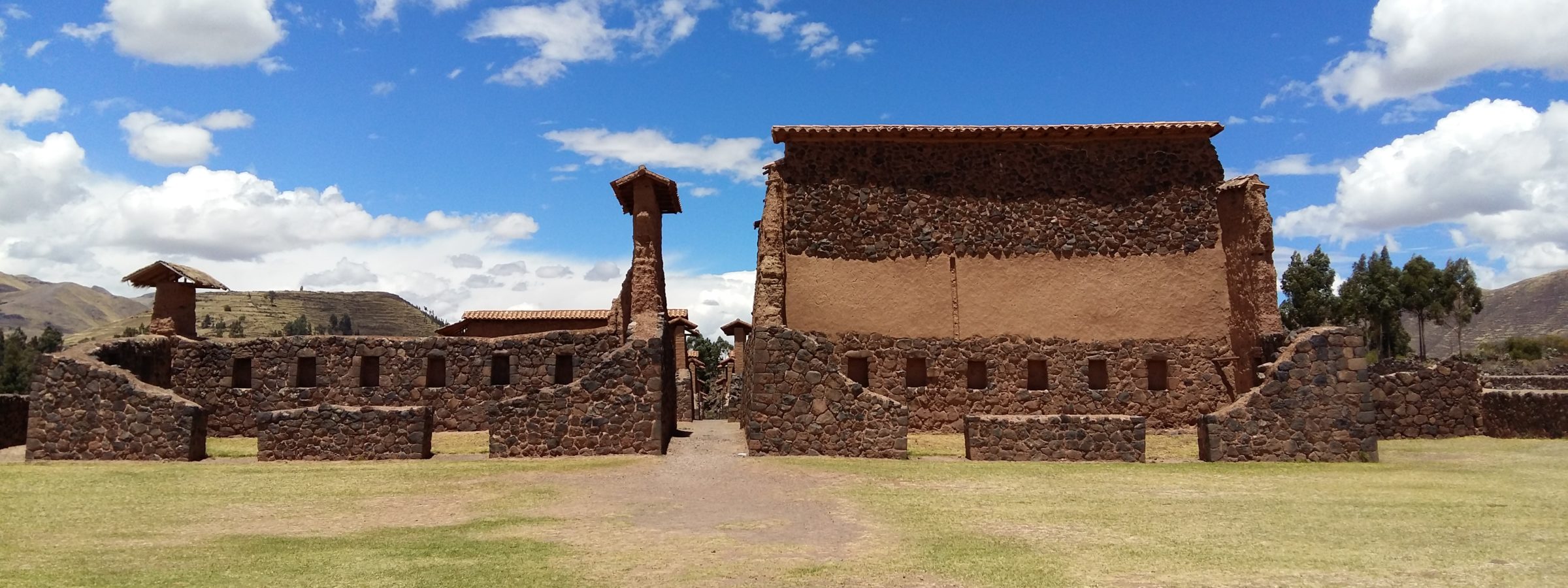 SITIO ARQUEOLOGICO DE RAQCHI