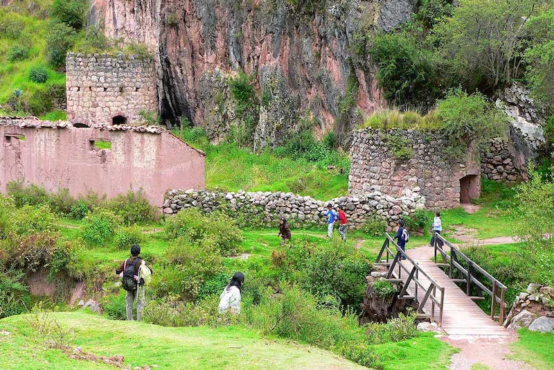 LUGARES ESCONDIDOS EN CUSCO