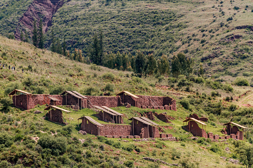 OTROS SITIOS ARQUEOLOGICOS EN CUSCO